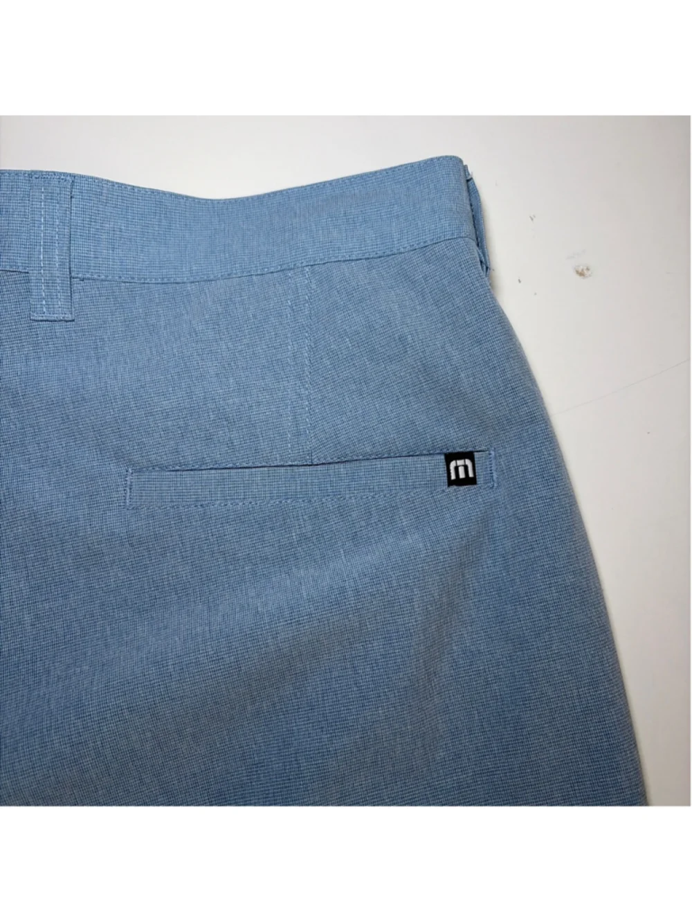 Travis Matthew's Blue Gold Short Men's Size 30